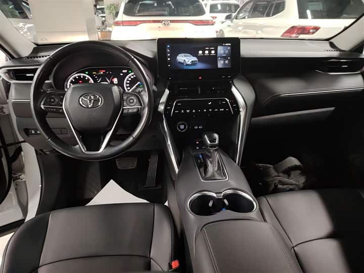 Фото 10 - Toyota Venza