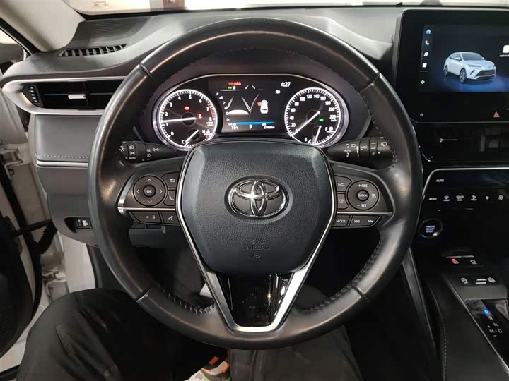 Фото 11 - Toyota Venza