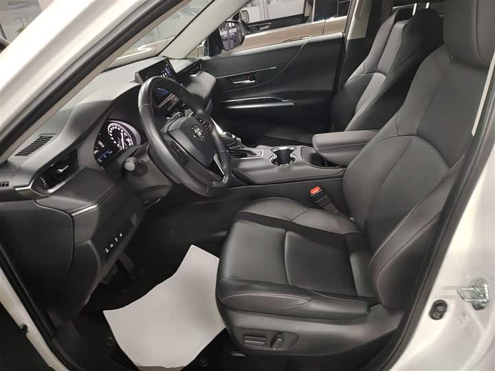 Фото 15 - Toyota Venza