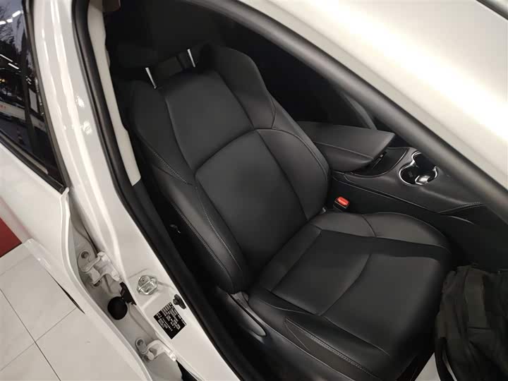 Фото 25 - Toyota Venza