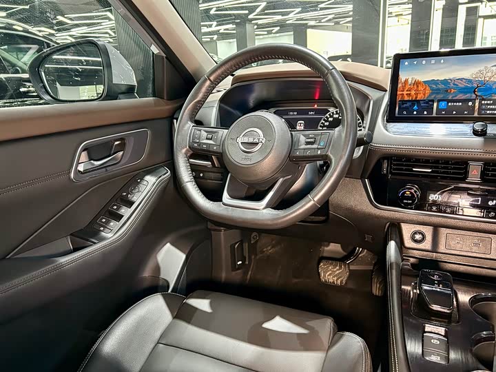 Фото 26 - Nissan X-Trail