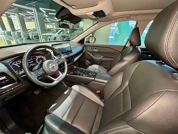 Фото 9 - Nissan X-Trail