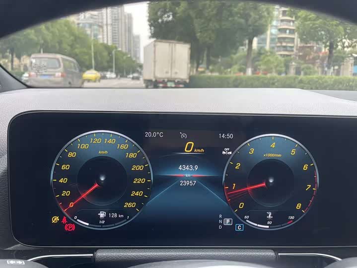 Фото 12 - Mercedes-Benz B-Class