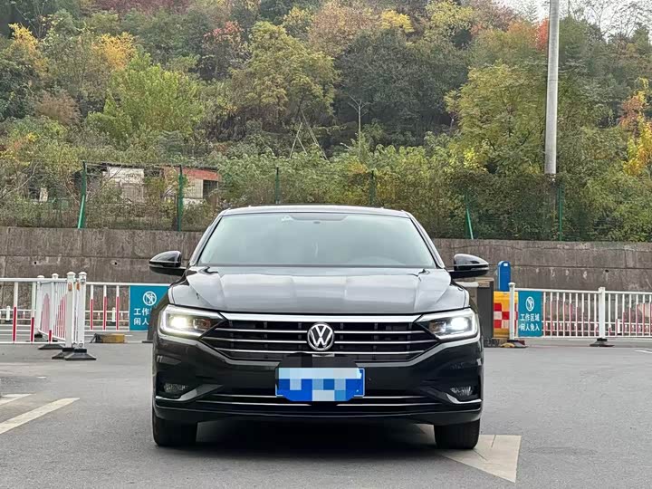 Фото 2 - Volkswagen Sagitar L