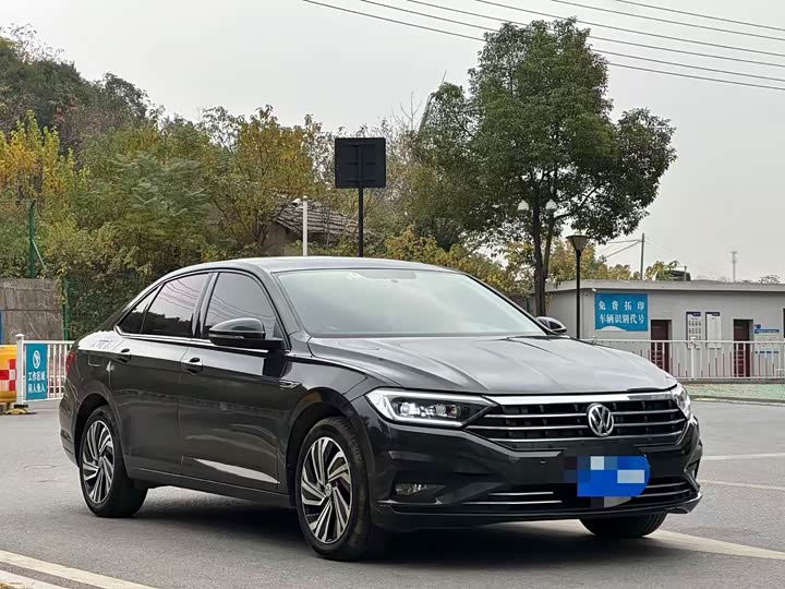 Фото 3 - Volkswagen Sagitar L