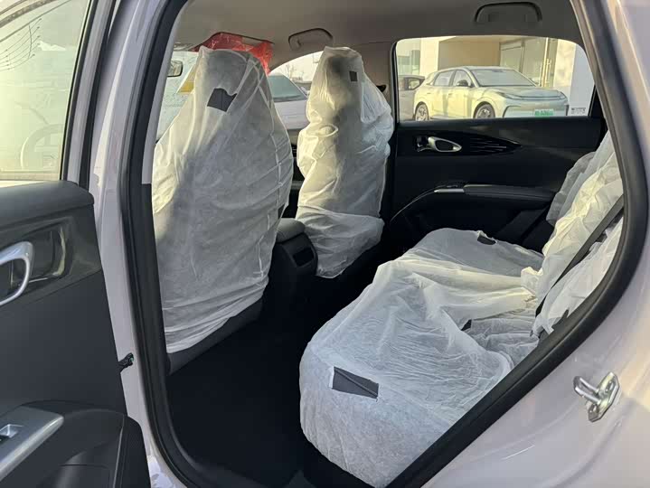 Фото 6 - Geely Galaxy Geome