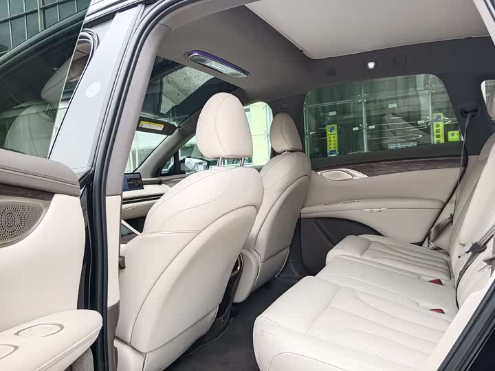 Фото 10 - IM motors LS7