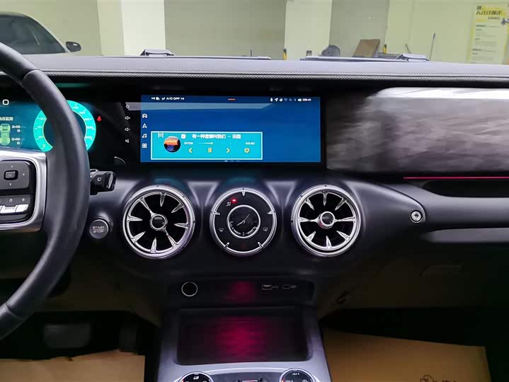 Фото 13 - Tank 300