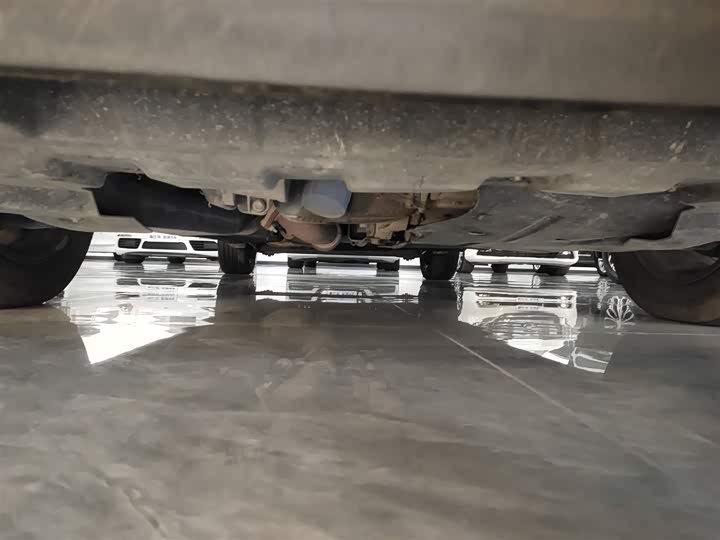 Фото 30 - Buick GL8 ES