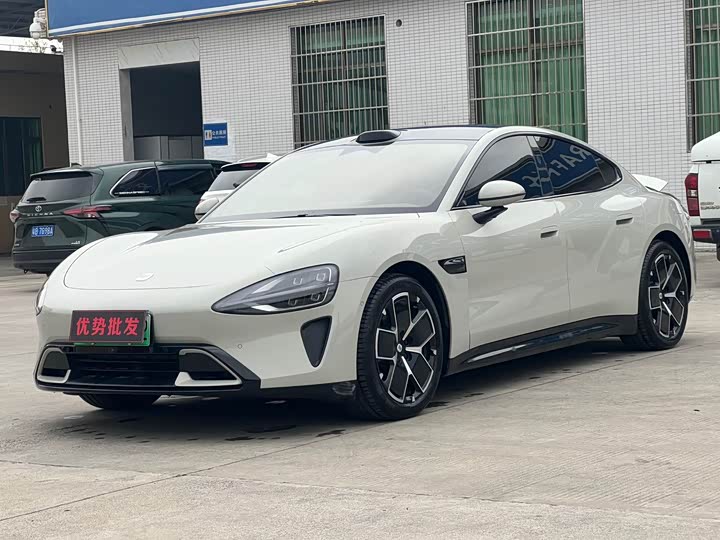 Фото 3 - Xiaomi SU7