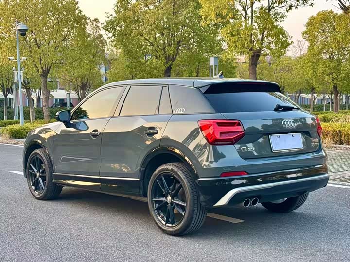 Фото 9 - Audi Q2L