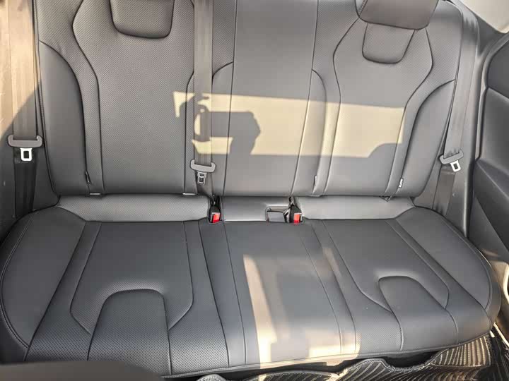 Фото 14 - Hyundai Elantra N line