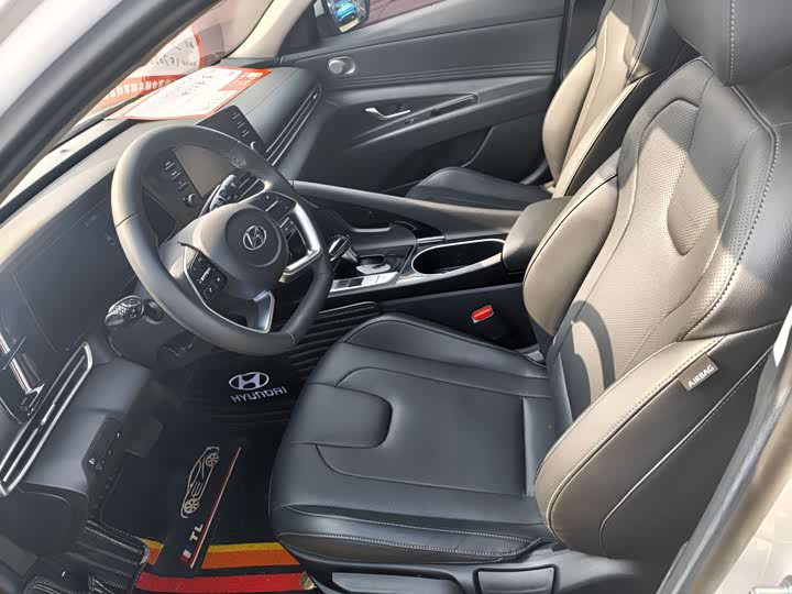 Фото 4 - Hyundai Elantra N line