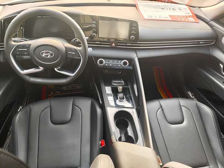 Фото 5 - Hyundai Elantra N line