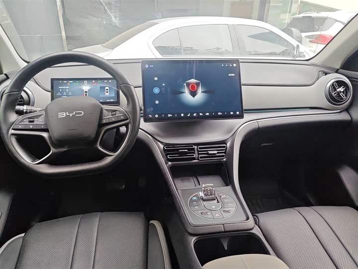 Фото 10 - BYD Sea Lion 05 DM-i Hybrid