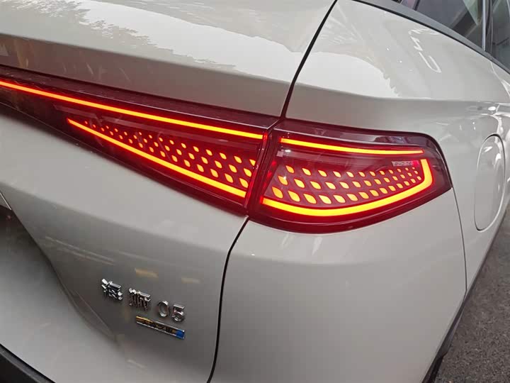 Фото 8 - BYD Sea Lion 05 DM-i Hybrid