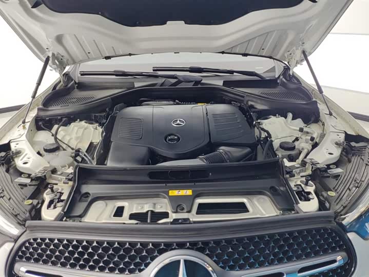 Фото 10 - Mercedes-Benz GLC-Class