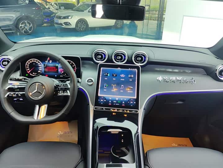 Фото 12 - Mercedes-Benz GLC-Class