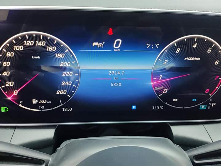 Фото 14 - Mercedes-Benz GLC-Class