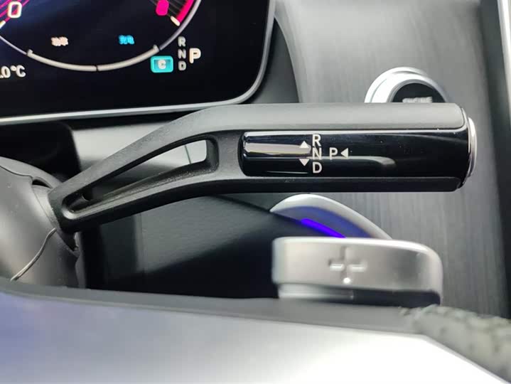 Фото 16 - Mercedes-Benz GLC-Class