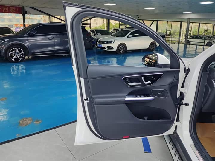 Фото 7 - Mercedes-Benz GLC-Class