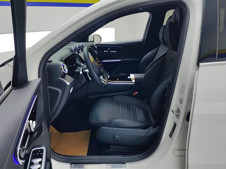 Фото 9 - Mercedes-Benz GLC-Class