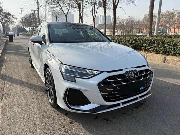 Фото 1 - Audi A3