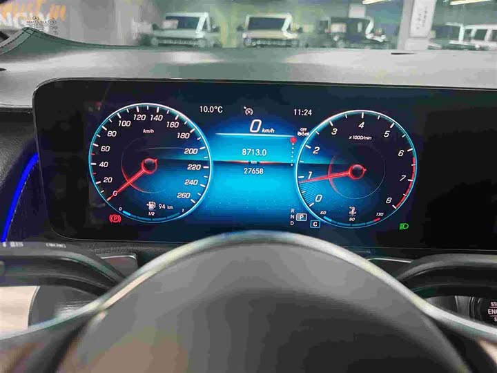 Фото 6 - Mercedes-Benz GLB-Class