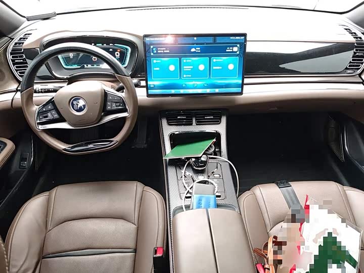 Фото 13 - BYD Han