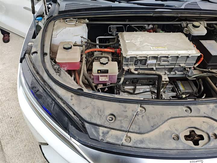 Фото 21 - BYD Han