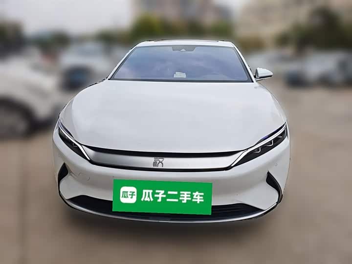 Фото 24 - BYD Han