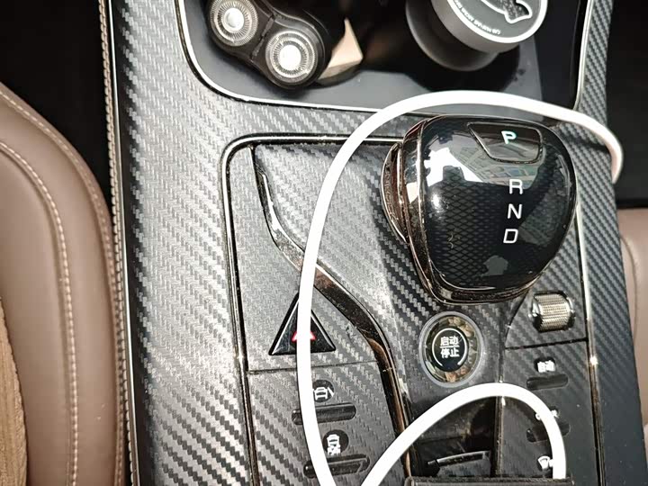 Фото 7 - BYD Han