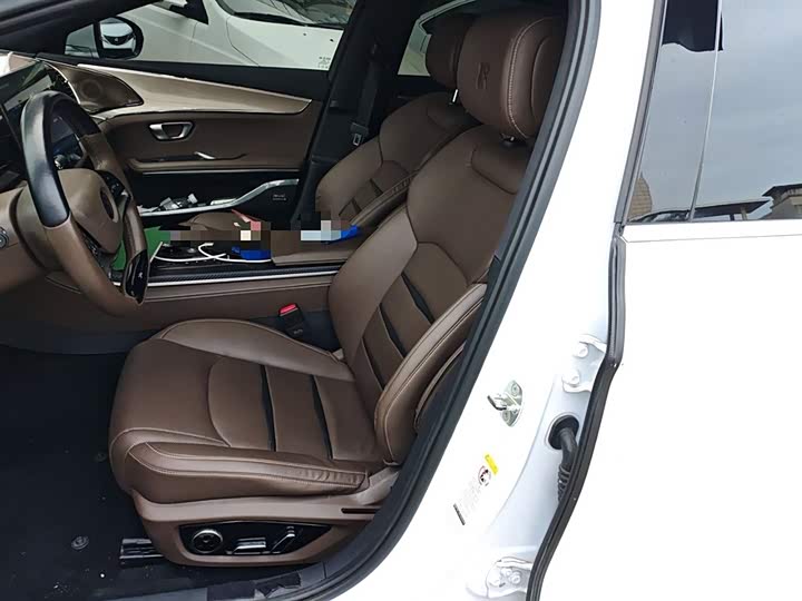 Фото 8 - BYD Han