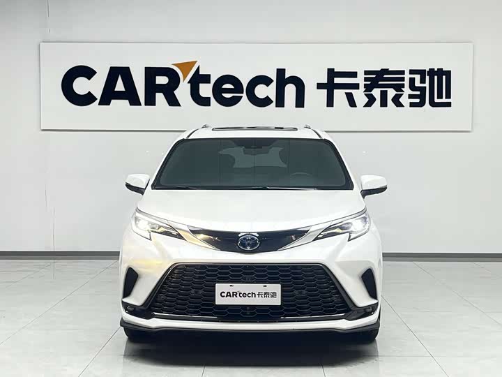 Фото 2 - Toyota Granvia