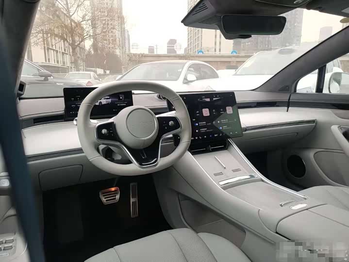 Фото 10 - Luxeed S7