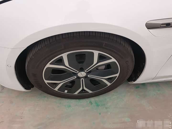 Фото 7 - Luxeed S7