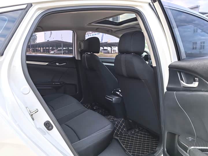 Фото 5 - Honda Civic