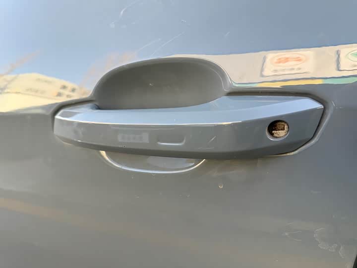 Фото 10 - Audi A4