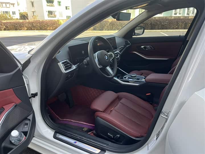 Фото 10 - BMW 3 Series