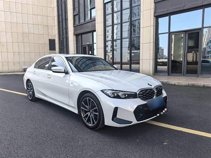 Фото 4 - BMW 3 Series