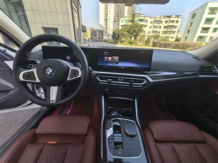 Фото 8 - BMW 3 Series