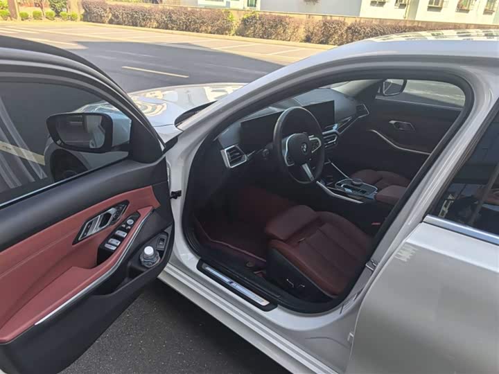 Фото 9 - BMW 3 Series