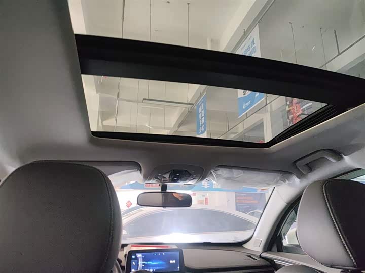 Фото 18 - Chery Tiggo 8