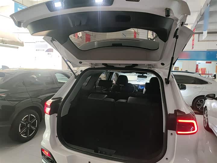 Фото 19 - Chery Tiggo 8