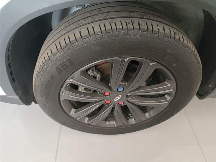 Фото 23 - Chery Tiggo 8