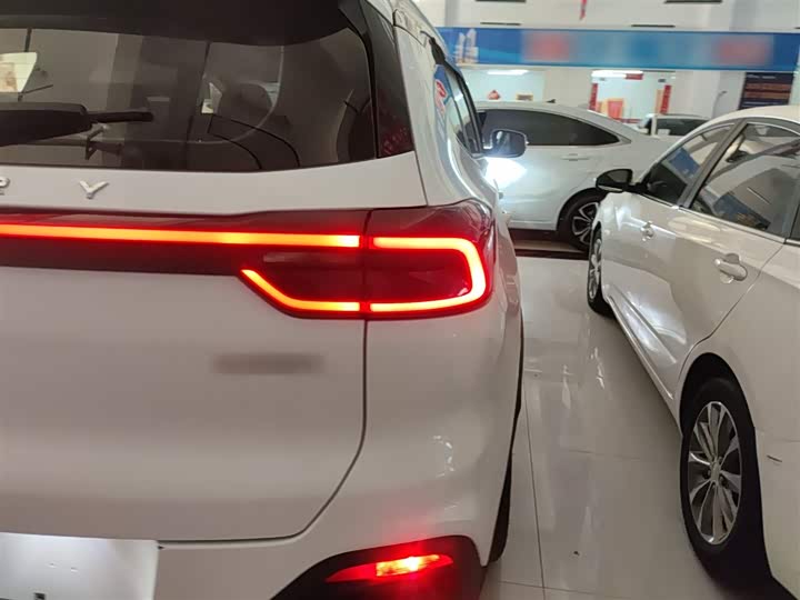 Фото 8 - Chery Tiggo 8