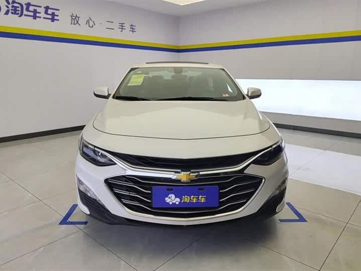 Фото 2 - Chevrolet Malibu XL