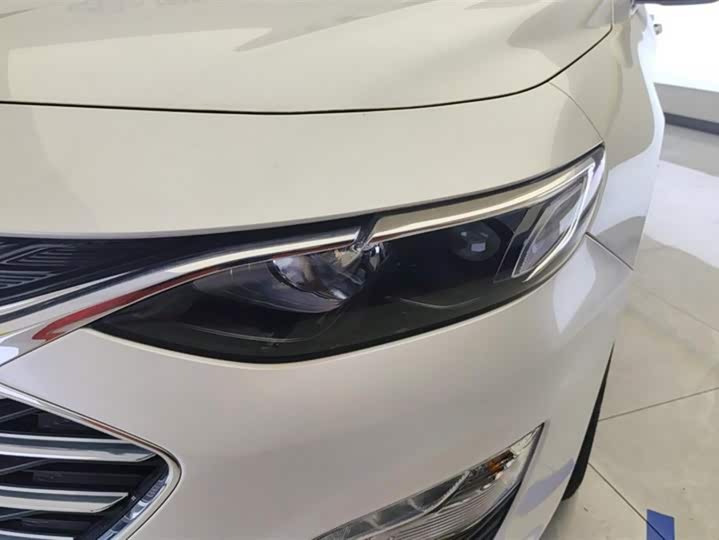 Фото 5 - Chevrolet Malibu XL