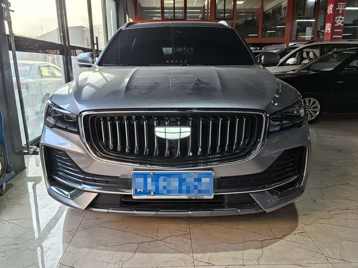 Фото 2 - Geely Monjaro