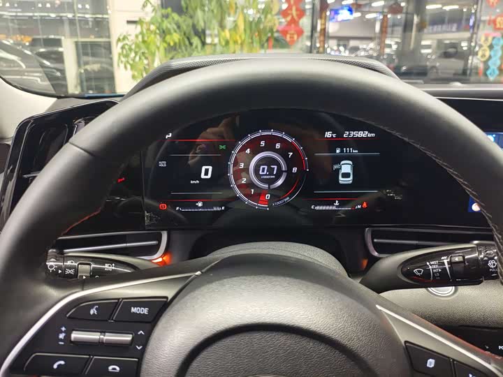 Фото 8 - Hyundai Elantra N line